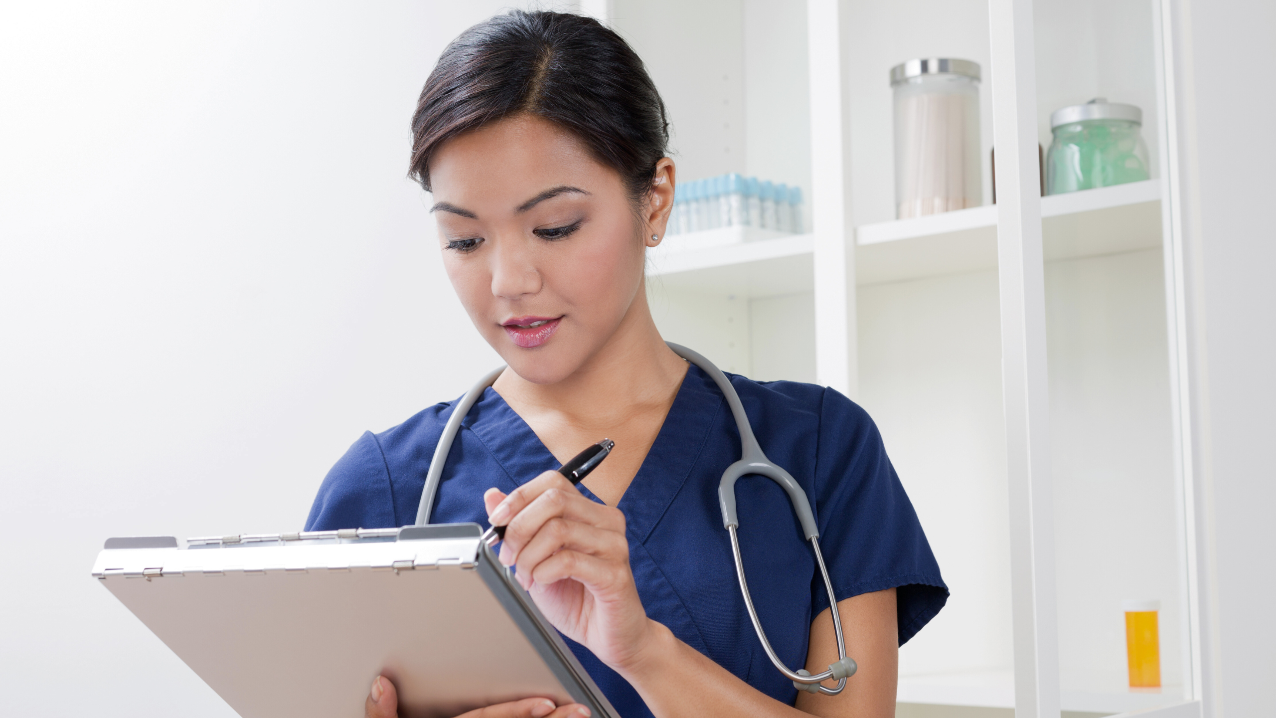 5 Tips for Nursing New Graduates